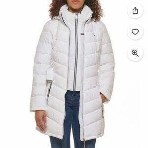 Tommy Hilfiger Women's White Puffer Jacket NWT